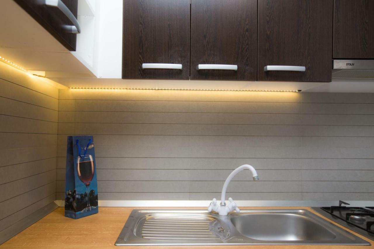 Riverview Apartment Osijek Bagian luar foto