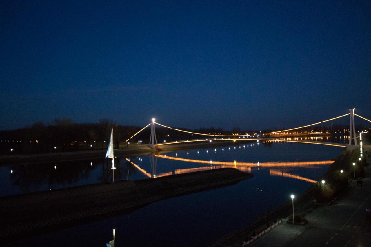 Riverview Apartment Osijek Ruang foto